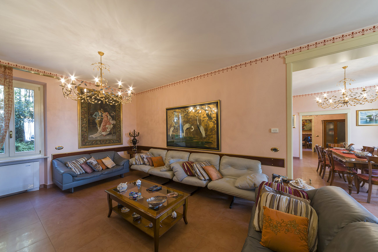 Villa di pregio a Sirmione (BS)